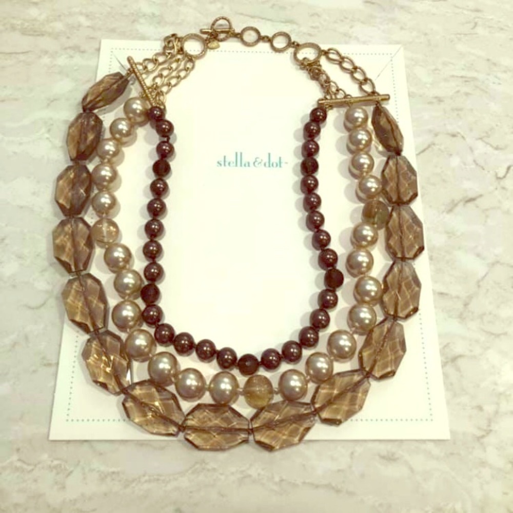 Stella & Dot Necklace